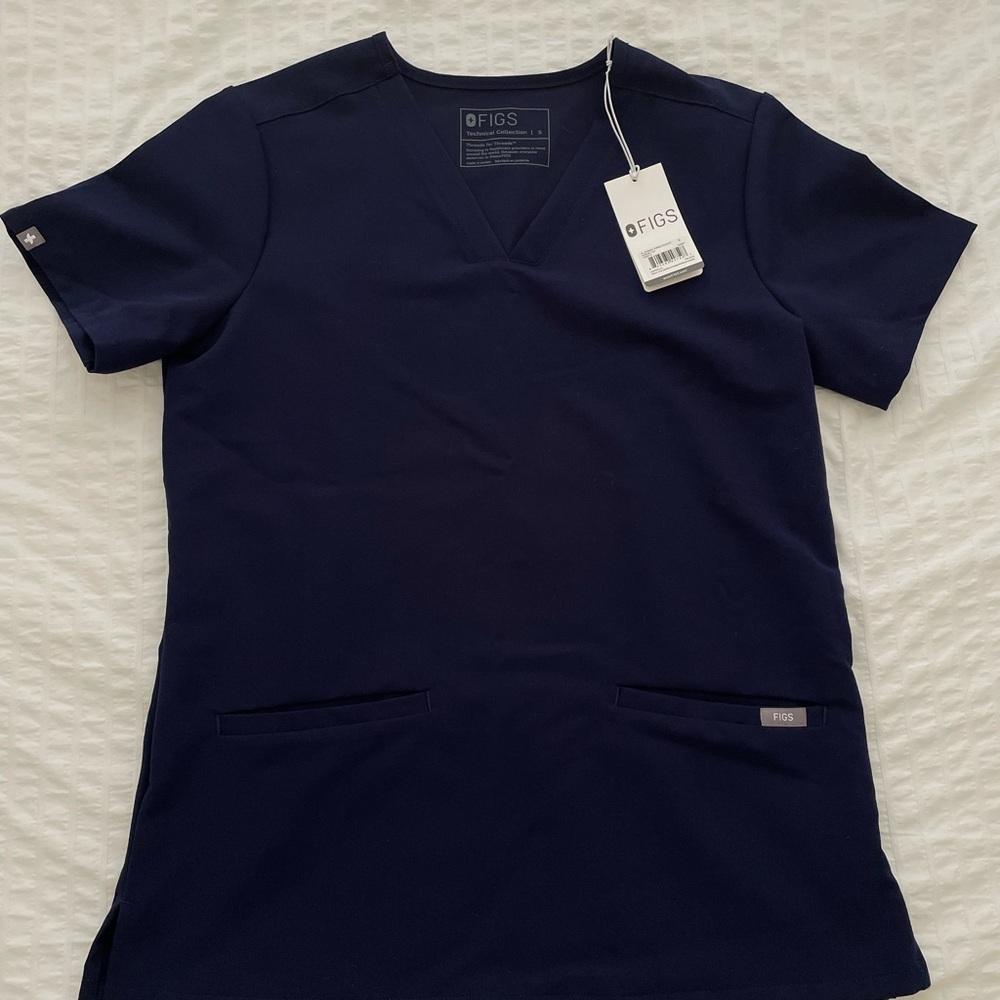 FIGS Women's Navy Top